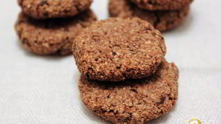 Овсяные пряники с черносливом и миндалем