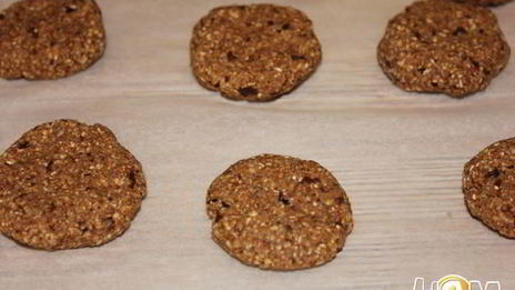 овсяные пряники с черносливом и миндалем