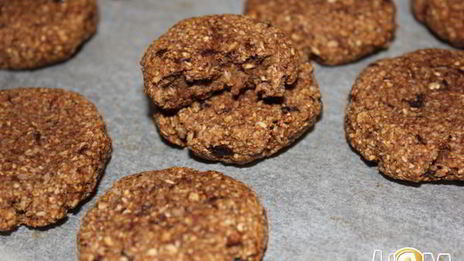 овсяные пряники с черносливом и миндалем