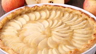 Диетическая шарлотка с яблоками