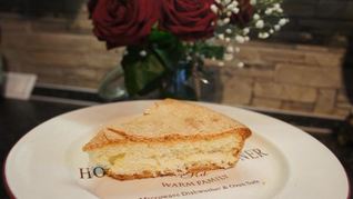 Шарлотка из яблок