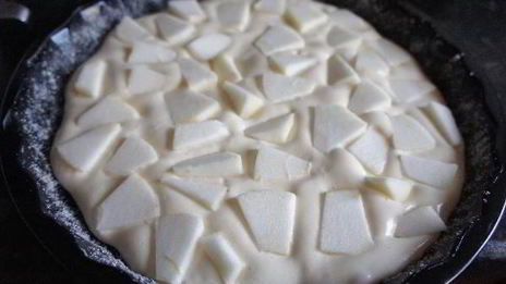 шарлотка из яблок