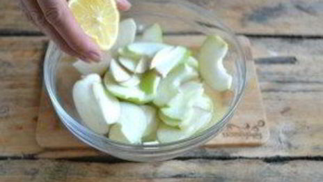 шарлотка классическая с яблоками