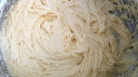 шарлотка с грушами