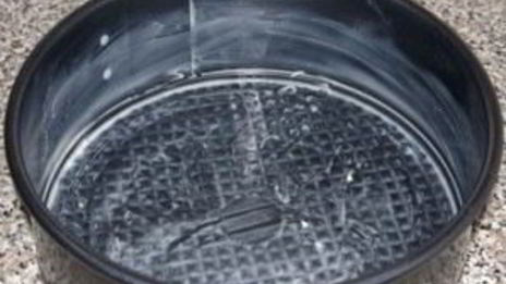 шарлотка с грушей