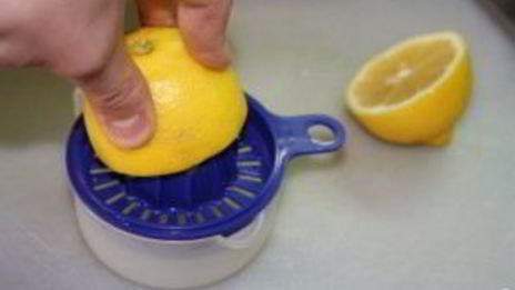 шарлотка с грушей