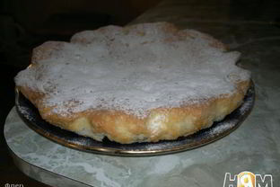 Шарлотка с виноградом