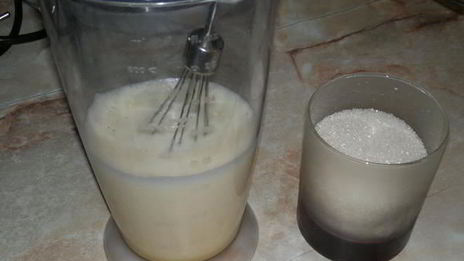 шарлотка с виноградом