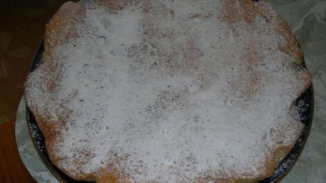 шарлотка с виноградом