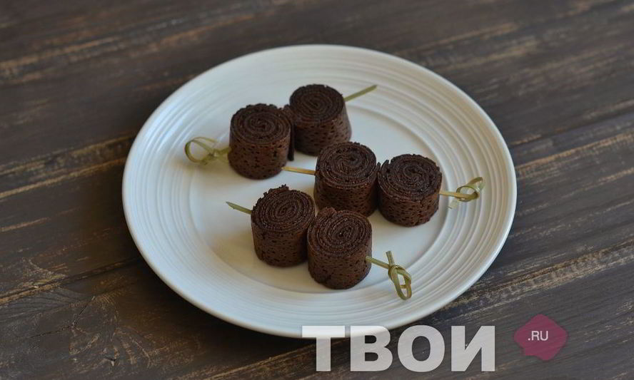 Рецепт шоколадных блинных рулетиков