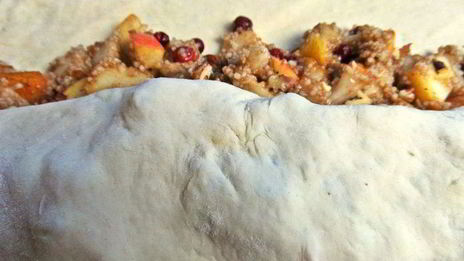 штрудель с грушей и яблоками