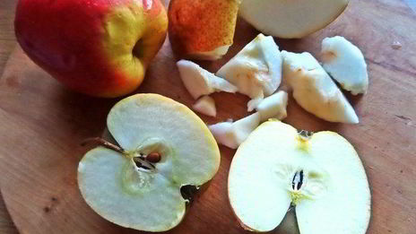 штрудель с грушей и яблоками