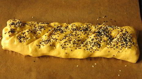 штрудель с крабовыми палочками