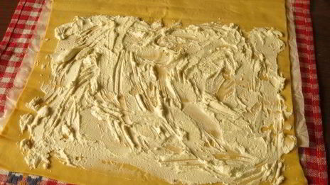 штрудель с крабовыми палочками