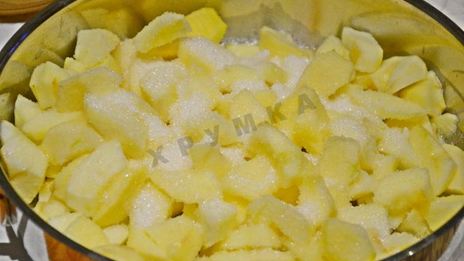 штрудель с яблоками из лаваша