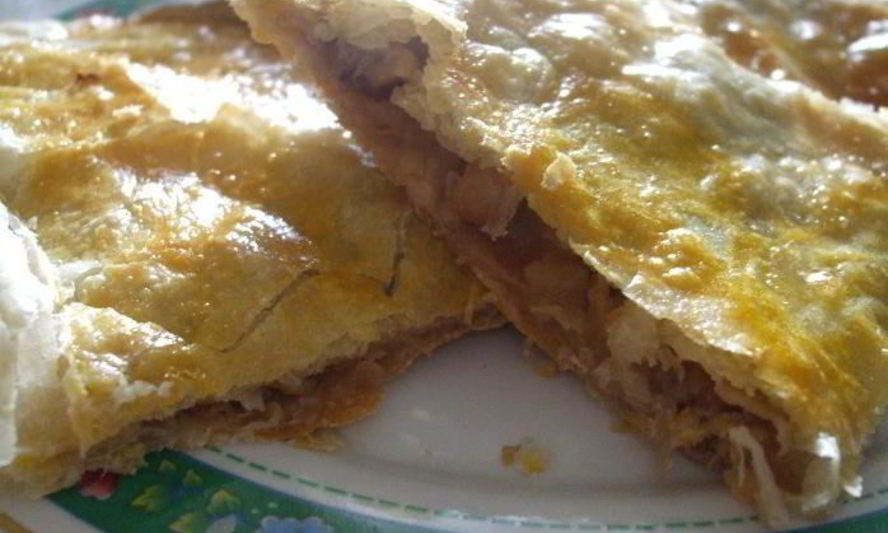 Рецепт штруделя яблочного из слоеного теста