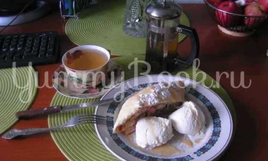 Рецепт штруделя яблочного с мороженым