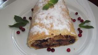 Венский штрудель с яблоками