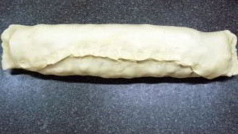 яблочный штрудель из готового слоеного теста