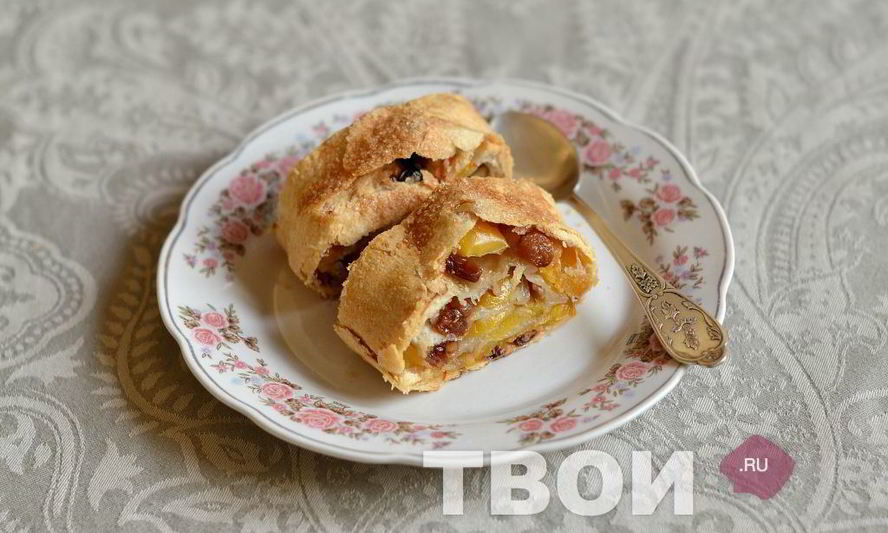 Рецепт яблочного штруделя из слоеного теста