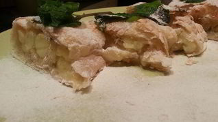Яблочный штрудель с мятой и кардамоном