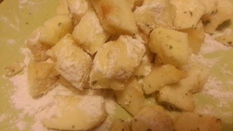 яблочный штрудель с мятой и кардамоном