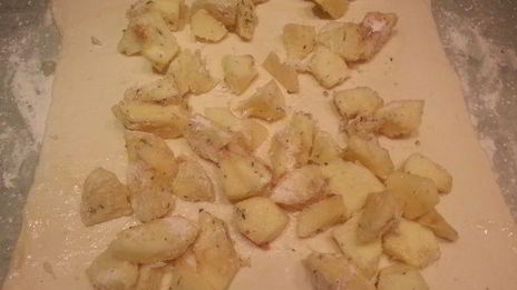 яблочный штрудель с мятой и кардамоном