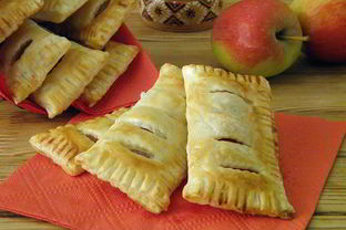 Слойки из слоеного бездрожжевого теста