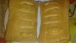 Слойки с колбасой