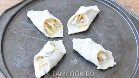 слойки с минтаем