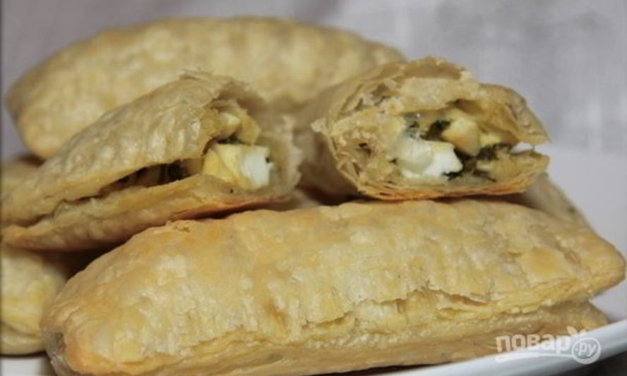 Рецепт слоек с яйцом и луком