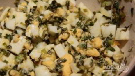 слойки с яйцом и луком