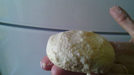 нежные сырники с ванилью, томленные в сливочном соусе