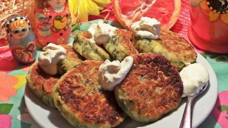 сырники со шпинатом и кунжутом