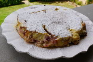 Творожник с персиками