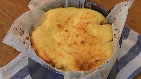 творожник с персиками