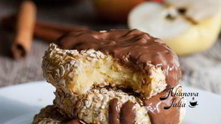 Яблочные сырники без муки