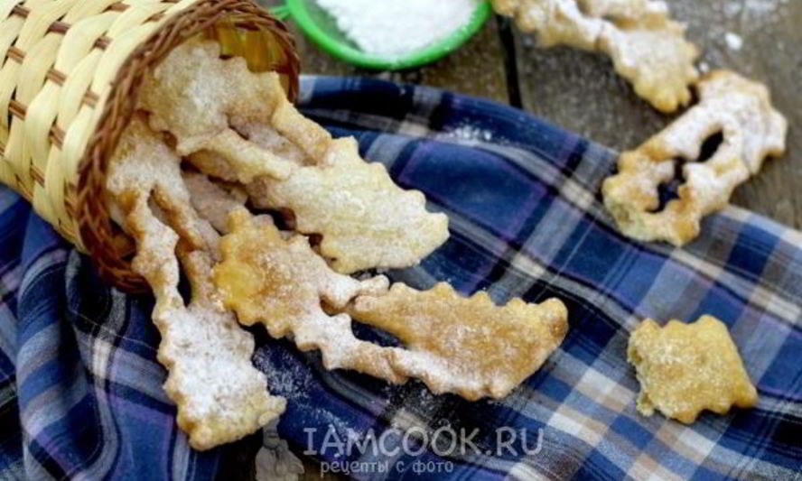 Рецепт тонкого хрустящего хвороста