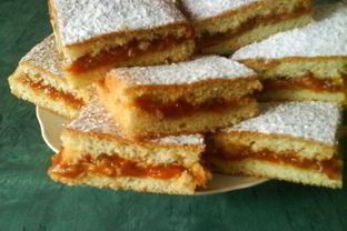 Абрикосовый бисквит