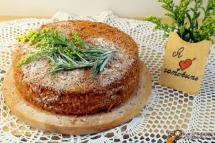 Карамельный медовик с апельсиновым кремом