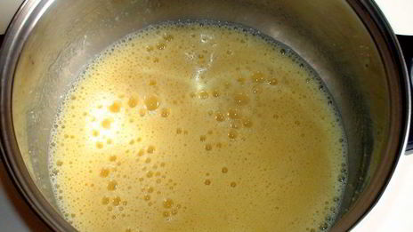 карамельный медовик с апельсиновым кремом