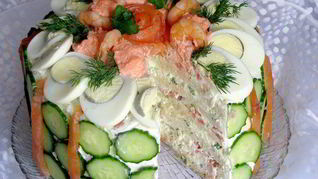 Скандинавский закусочный торт