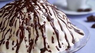 Торт Дон Панчо с ананасами и персиками