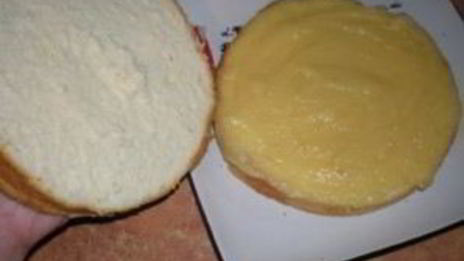 торт двухъярусный