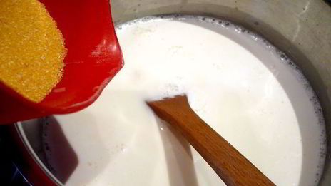 торт из поленты и овощного рагу солнечный корабль