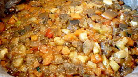 торт из поленты и овощного рагу солнечный корабль