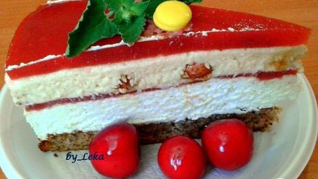 торт клубнично-ореховое наваждение