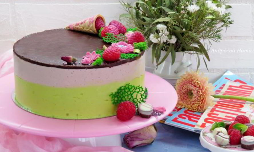 Рецепт торта птичье молоко малина-фисташки-розы