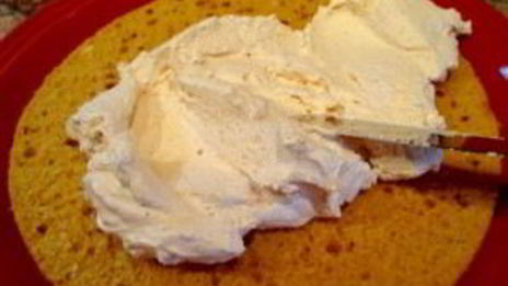 тыквенный торт с карамелью и орехами