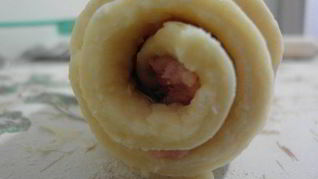 Творожные рулетики-улитки с мясом